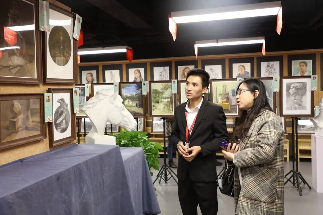 新年第一展，你打卡了嗎？江蘇藝之行畫(huà)室老師帶你來(lái)打卡附圖1